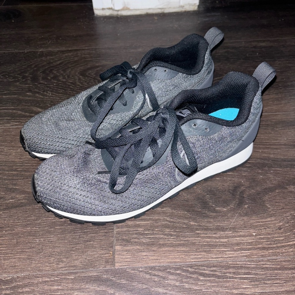 Nike Grey Sneakers